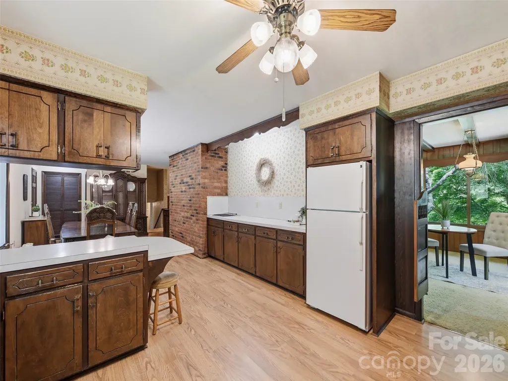 252 Big Stomp Road Waynesville NC 28786