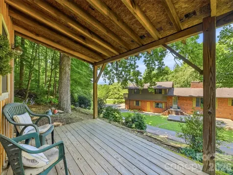 252 Big Stomp Road Waynesville NC 28786
