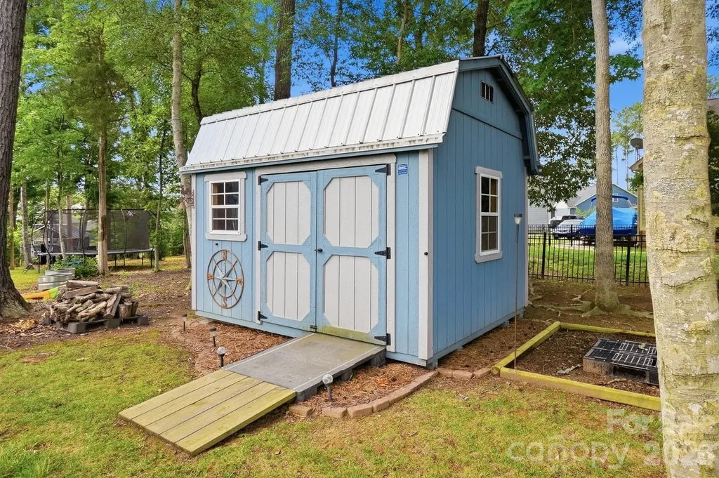 7162 Barleywood Drive Locust NC 28097