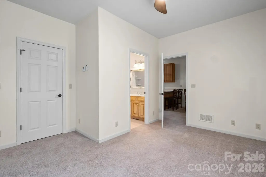 42 Chinaberry Court Waynesville NC 28785
