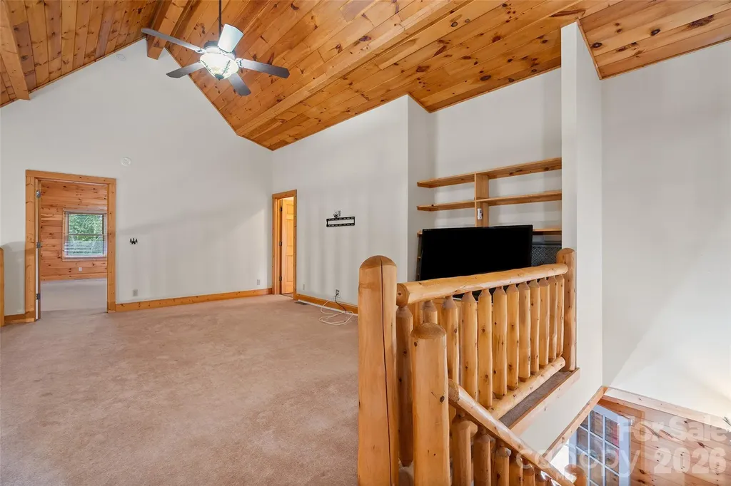 42 Chinaberry Court Waynesville NC 28785