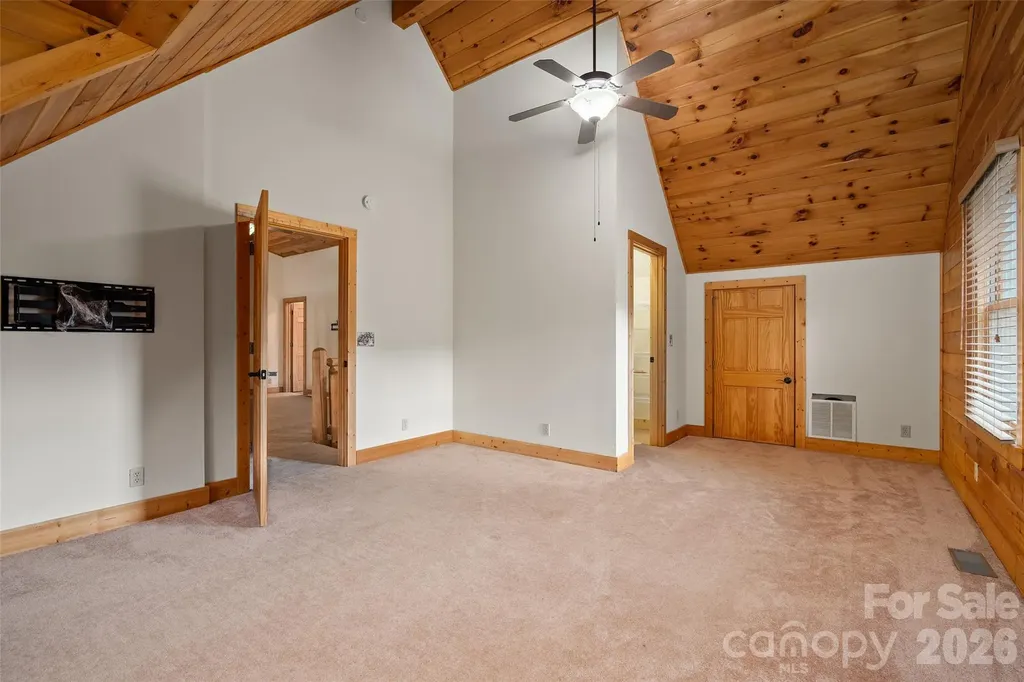 42 Chinaberry Court Waynesville NC 28785