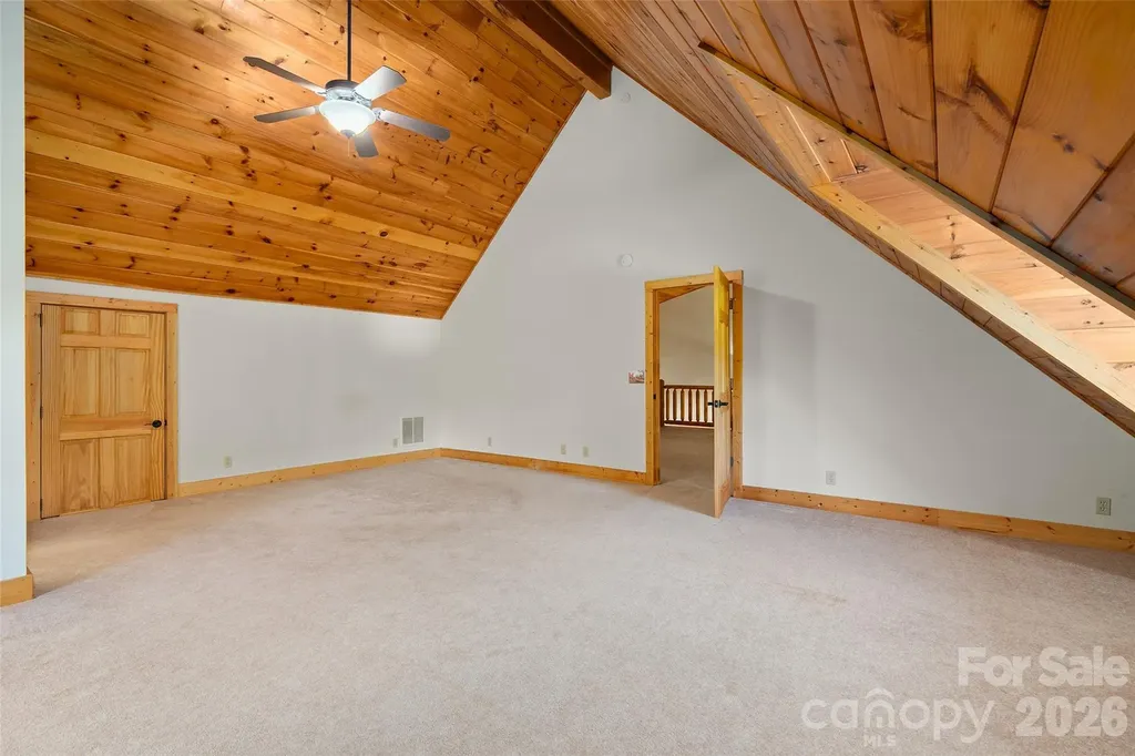 42 Chinaberry Court Waynesville NC 28785