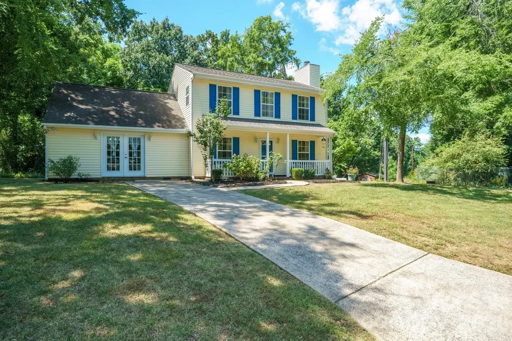 6421 Whitewater Drive Charlotte NC 28214
