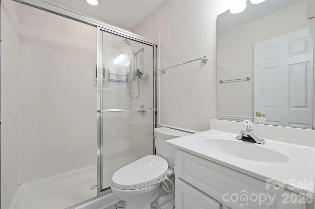 6421 Whitewater Drive Charlotte NC 28214