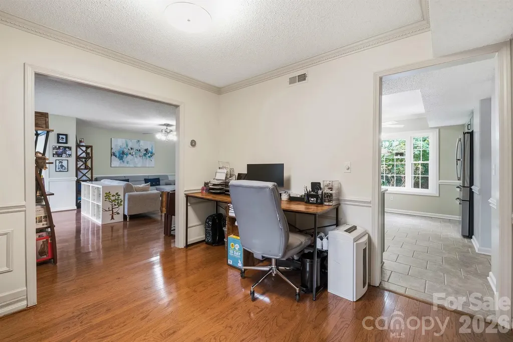 6421 Whitewater Drive Charlotte NC 28214