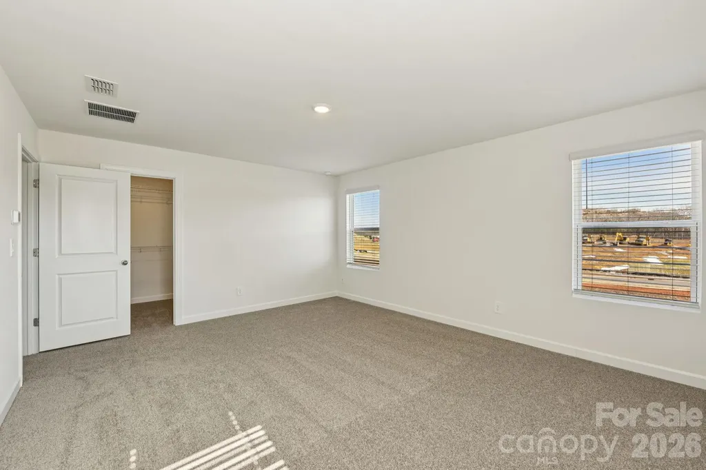 9028 Foggy Brook Loop Charlotte NC 28216