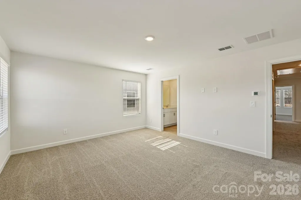 9028 Foggy Brook Loop Charlotte NC 28216