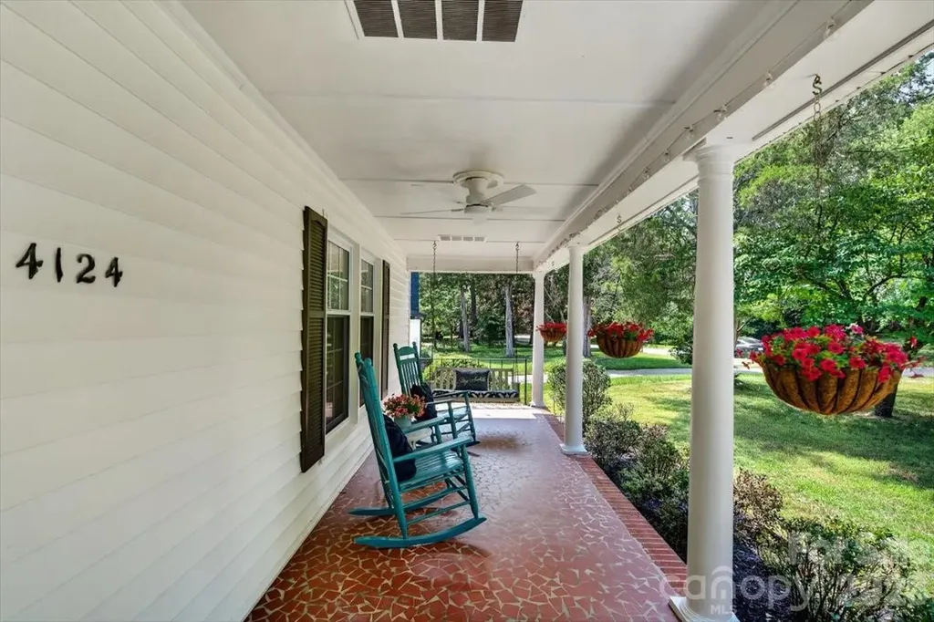 4124 Bridgewood Lane Charlotte NC 28226