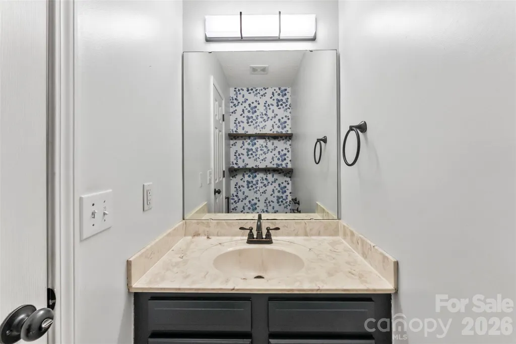 820 Saint Andrews Place Concord NC 28025