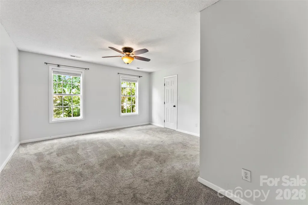 820 Saint Andrews Place Concord NC 28025