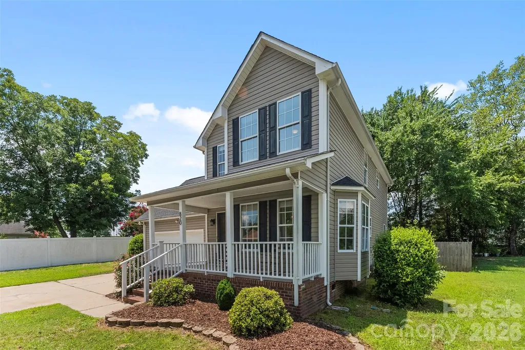 820 Saint Andrews Place Concord NC 28025