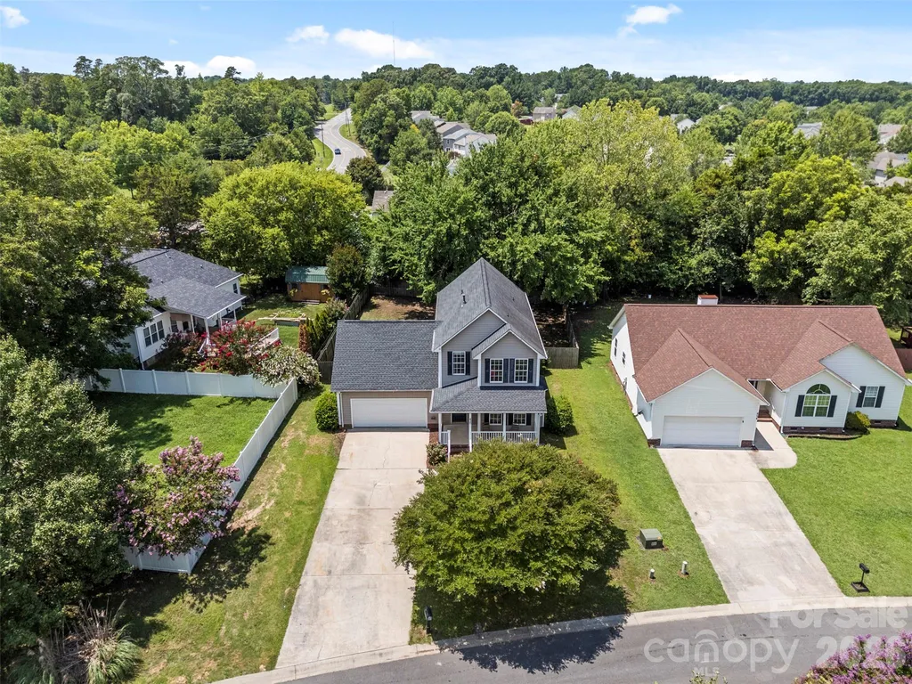 820 Saint Andrews Place Concord NC 28025
