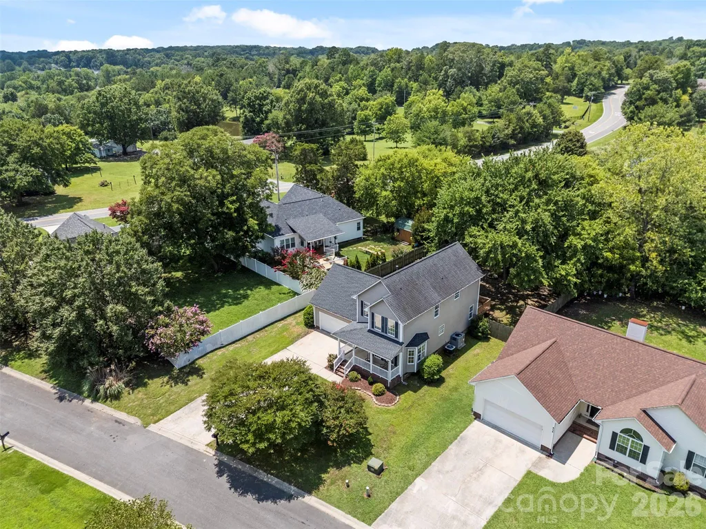 820 Saint Andrews Place Concord NC 28025