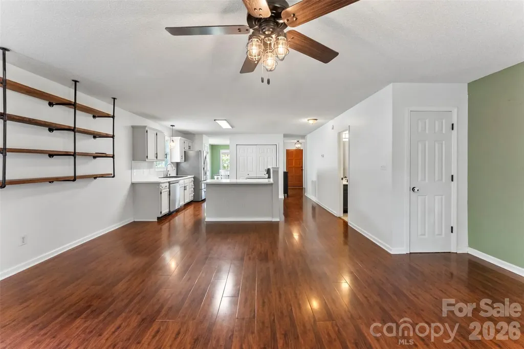 820 Saint Andrews Place Concord NC 28025