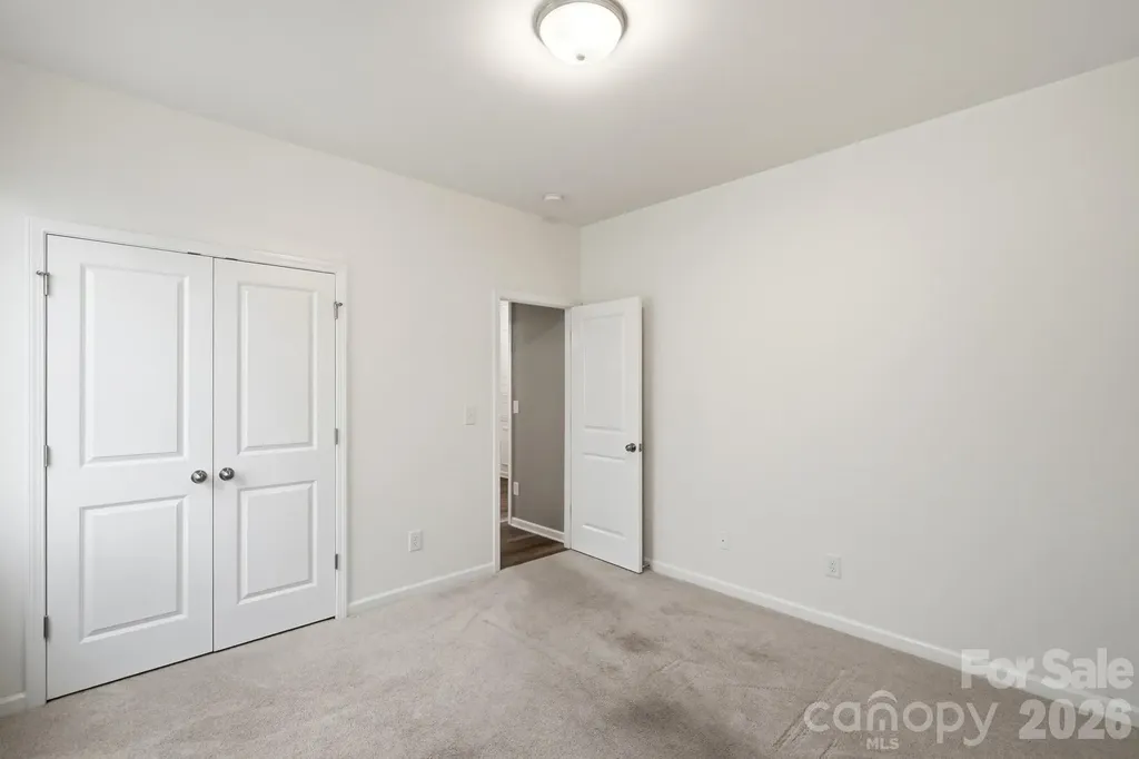 5111 Devonshire Road Denver NC 28037