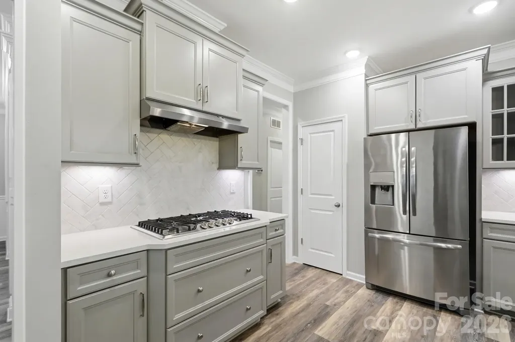 5111 Devonshire Road Denver NC 28037