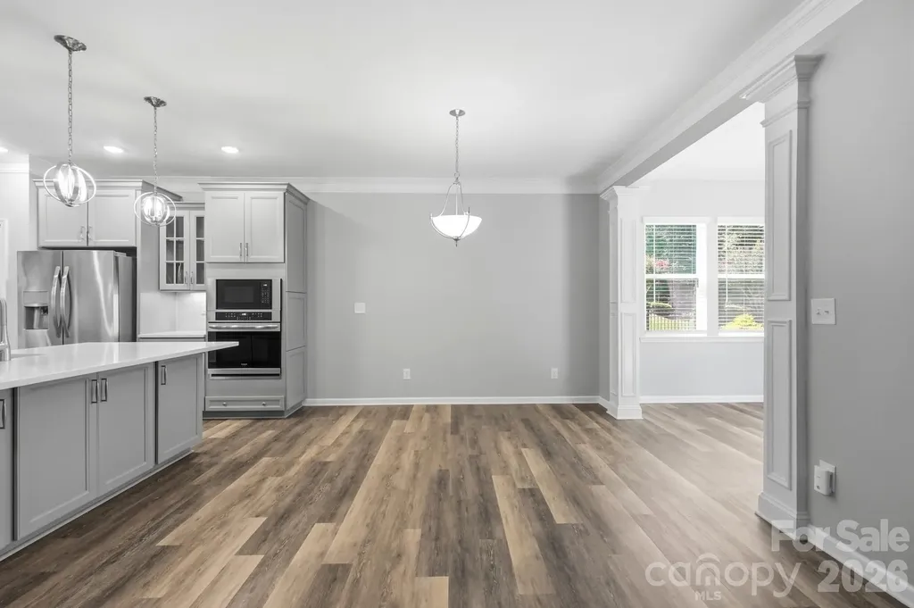5111 Devonshire Road Denver NC 28037