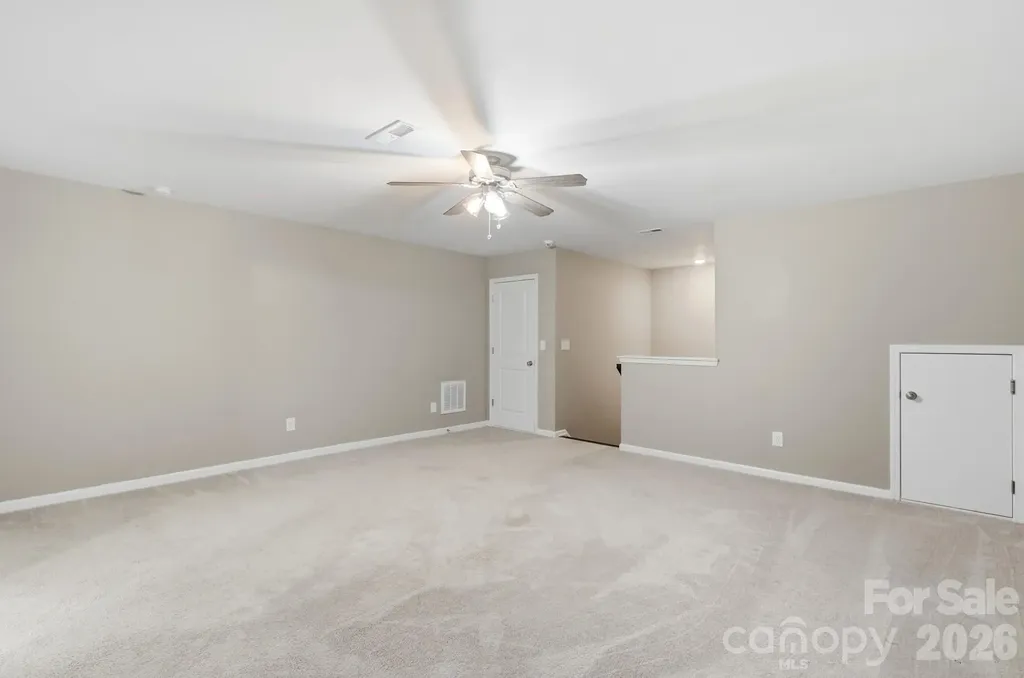 5111 Devonshire Road Denver NC 28037