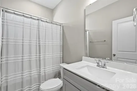 5111 Devonshire Road Denver NC 28037