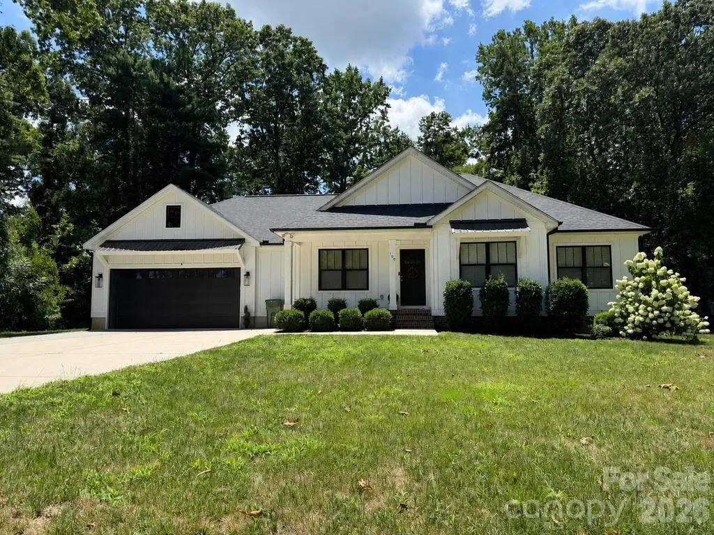 109 Logan Lane Belmont NC 28012