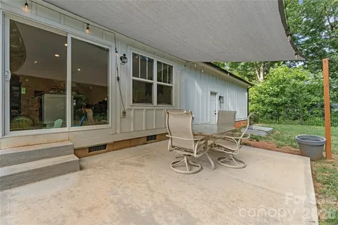 109 Logan Lane Belmont NC 28012