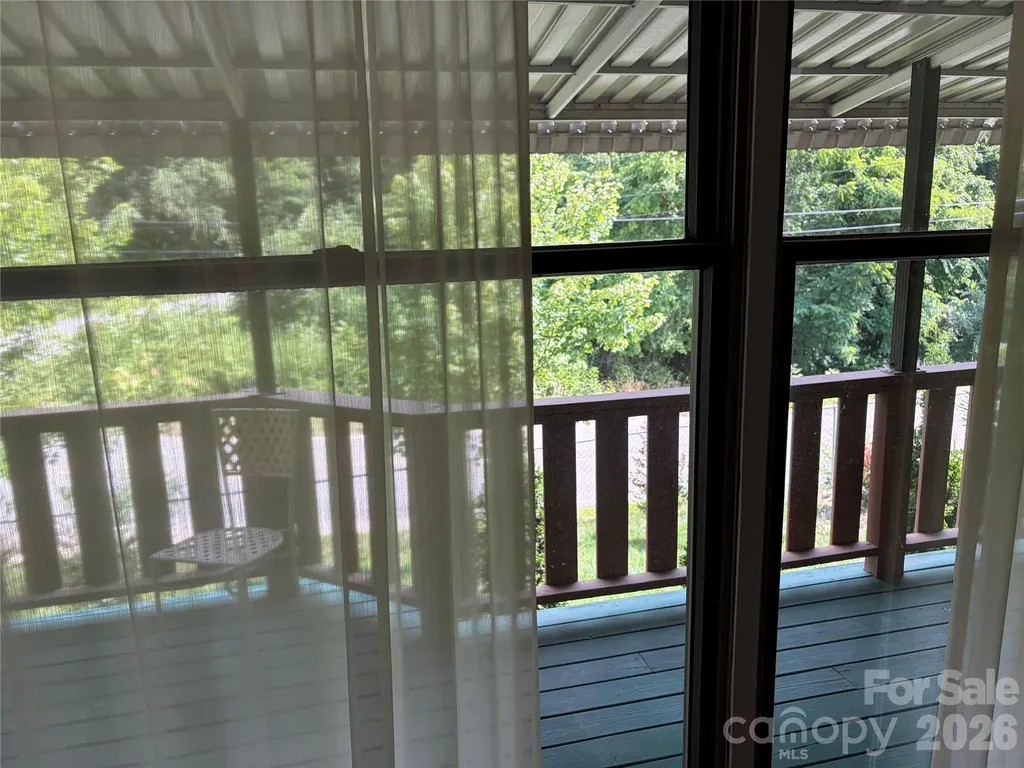 256A Bruce Road Mars Hill NC 28754
