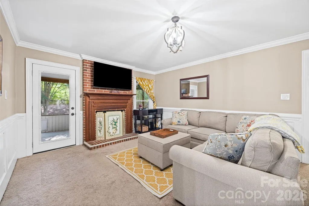 11701 Harrowfield Road Charlotte NC 28226