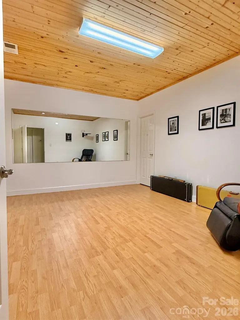 2 Birkdale Drive Weaverville NC 28787