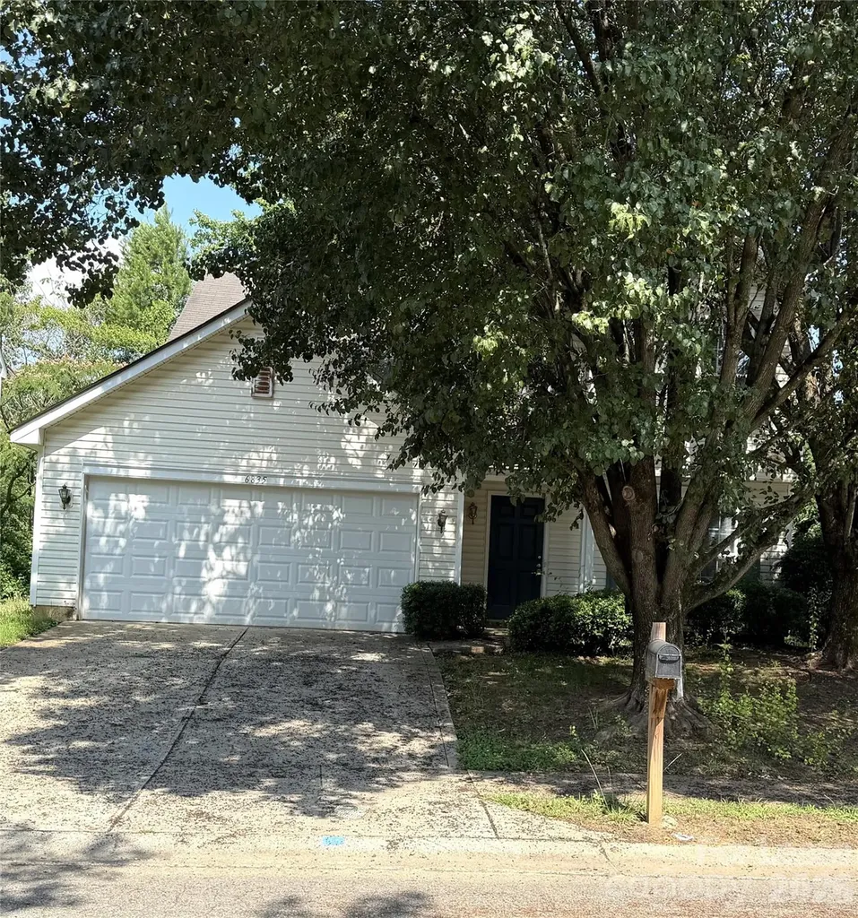 6835 Trimbach Way Charlotte NC 28269