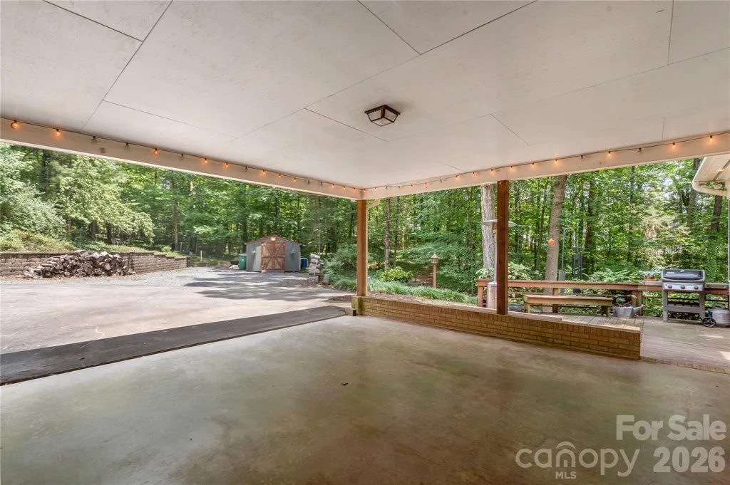 1800 Lumarka Drive Charlotte NC 28212