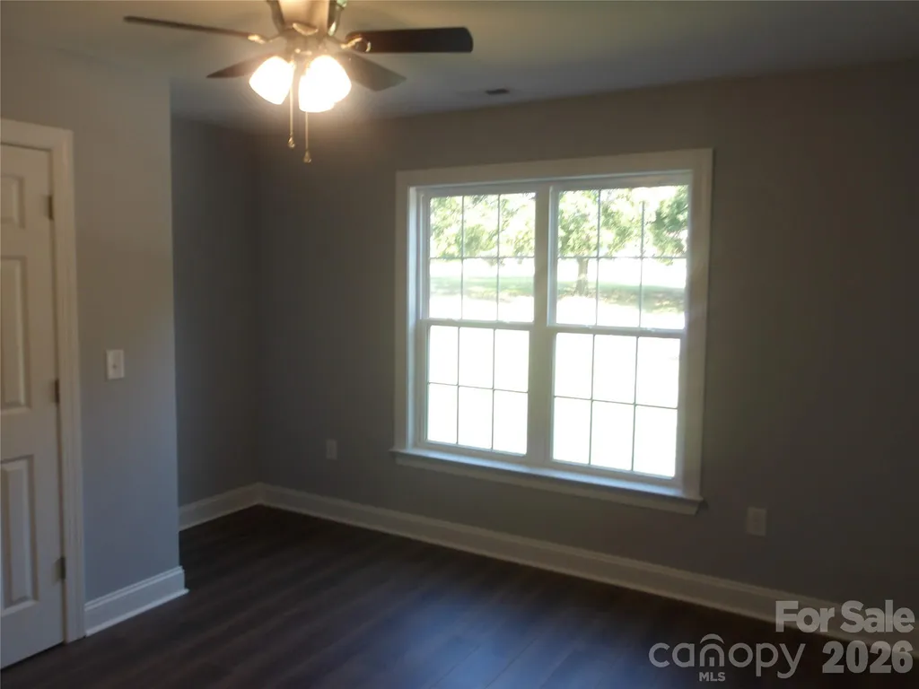 339 W 11th Street Oakboro NC 28129