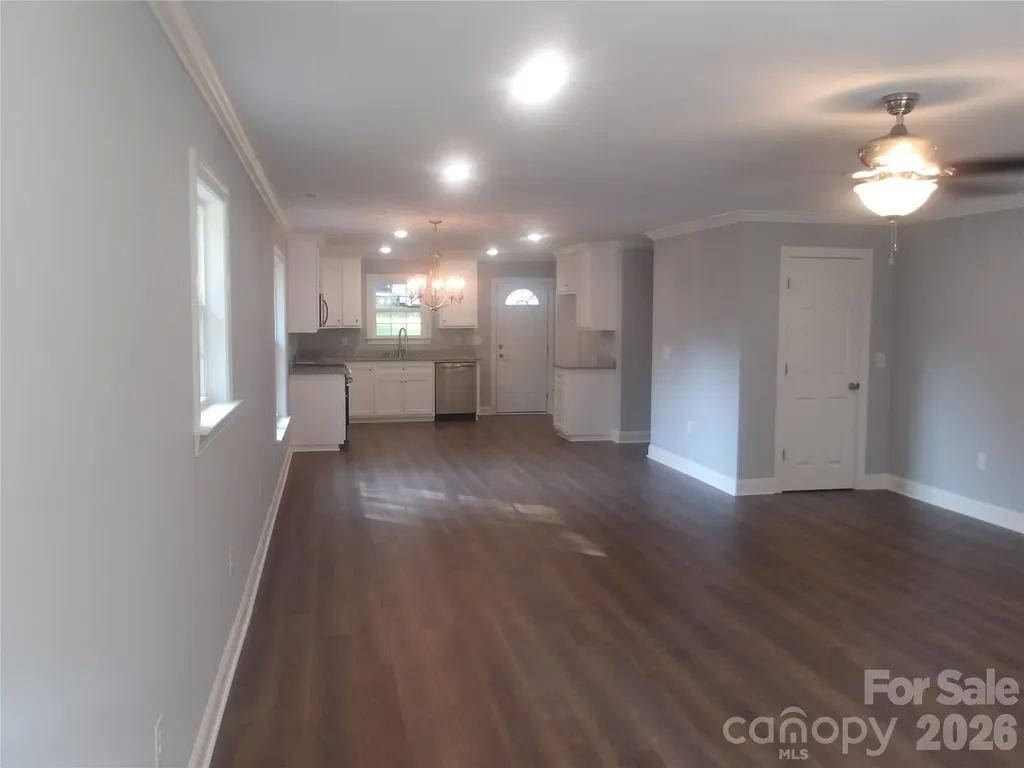 339 W 11th Street Oakboro NC 28129