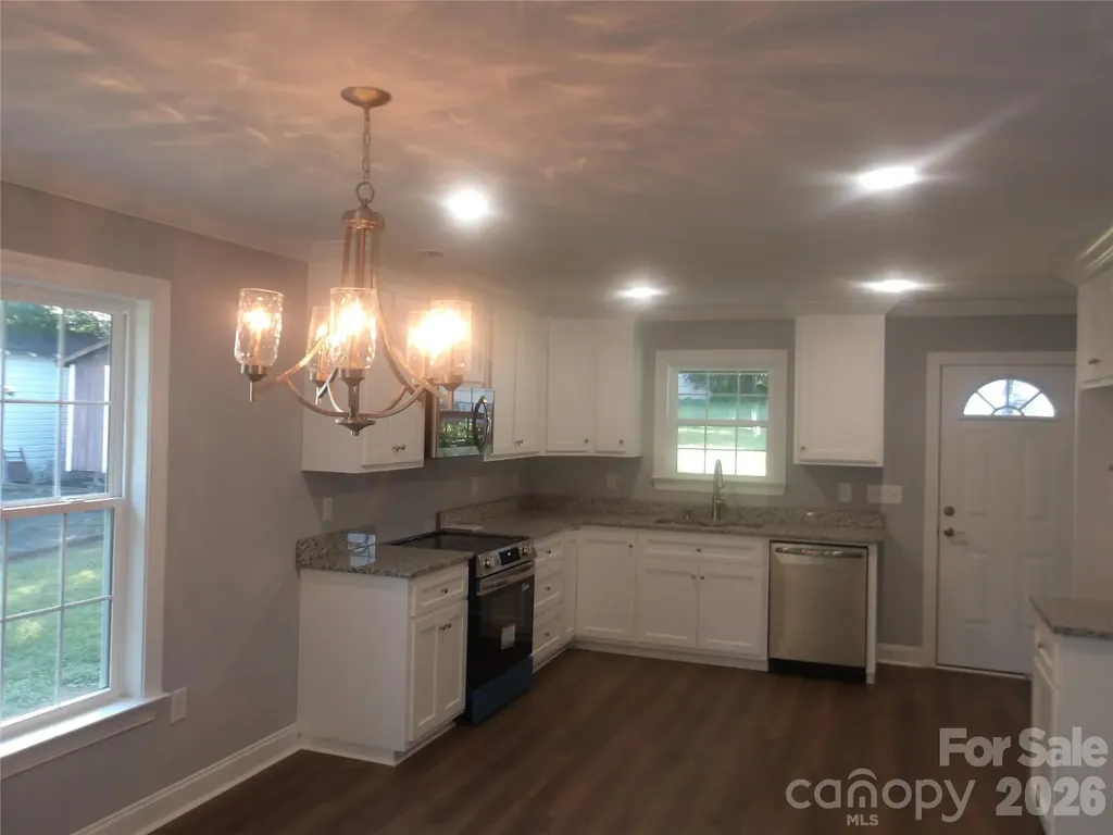 339 W 11th Street Oakboro NC 28129