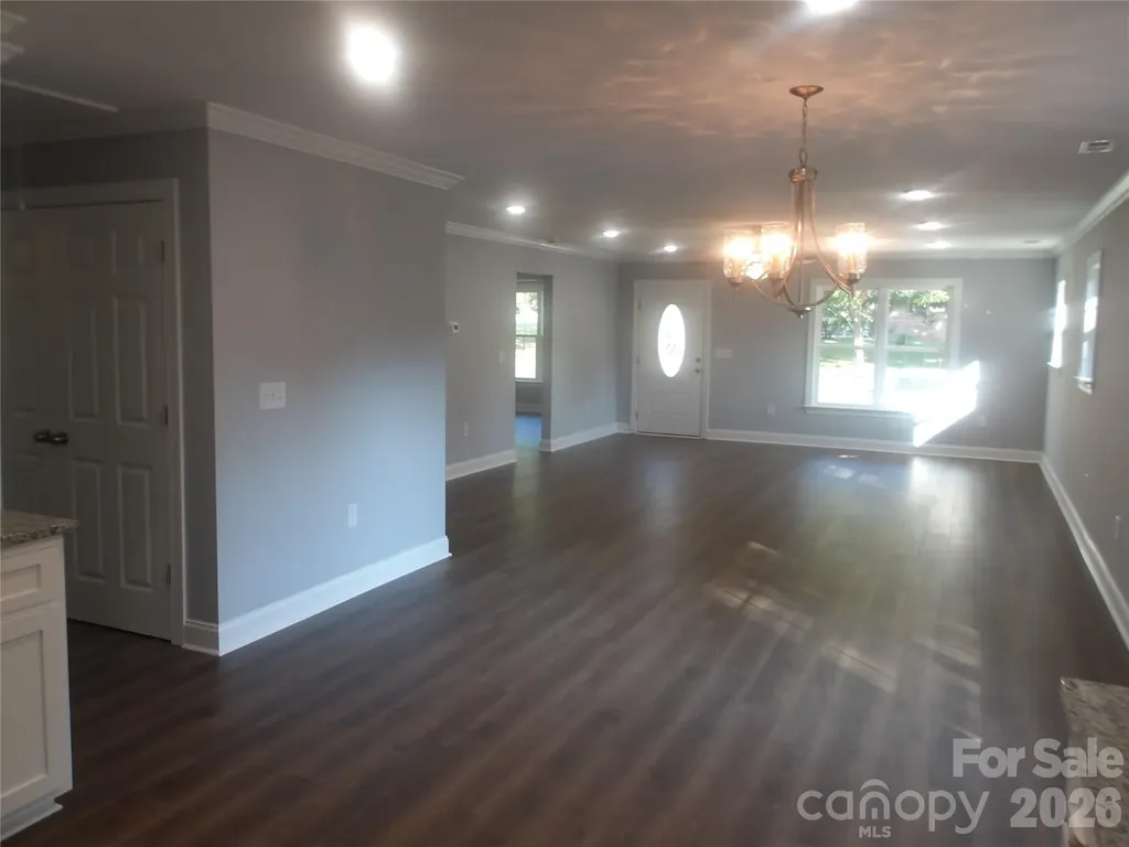 339 W 11th Street Oakboro NC 28129
