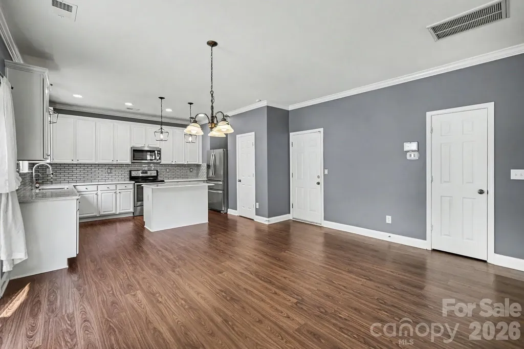 10327 Barrands Lane Charlotte NC 28278