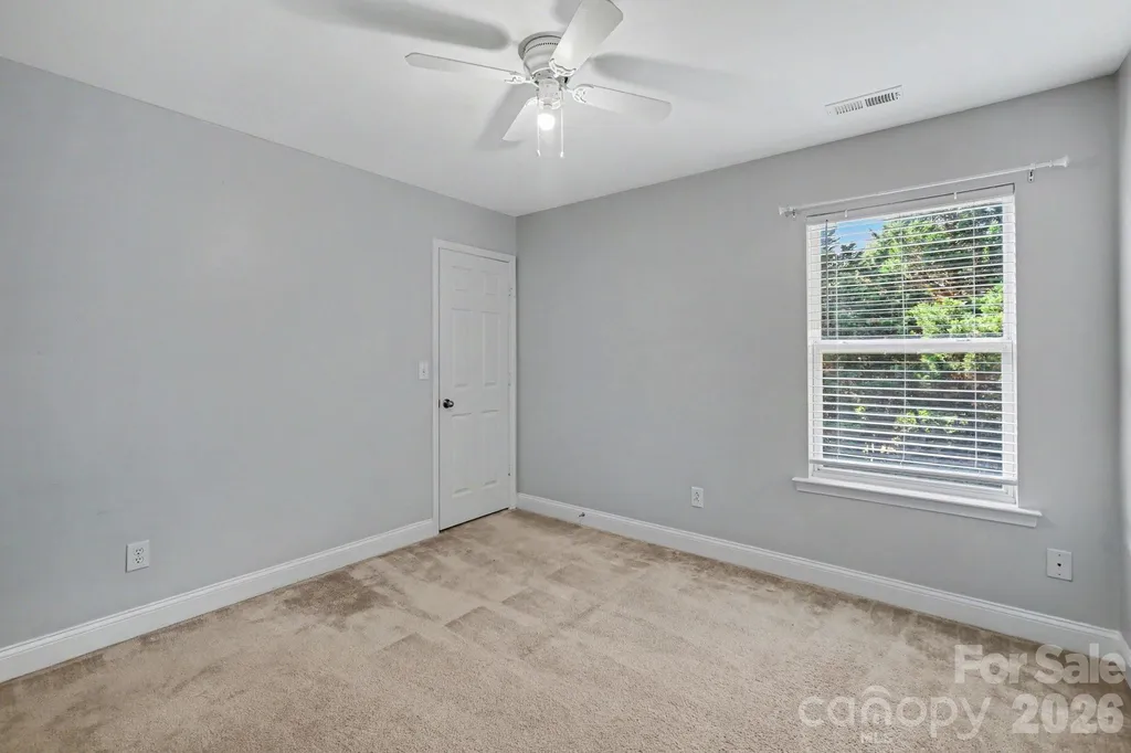 10327 Barrands Lane Charlotte NC 28278