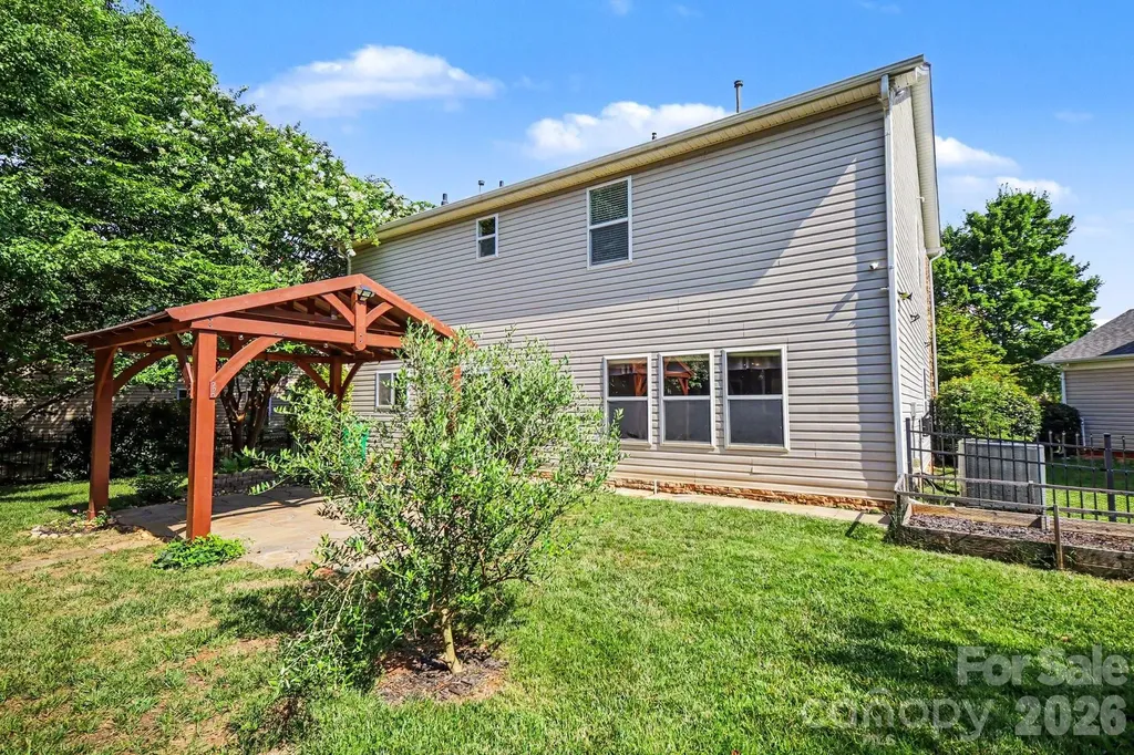 10327 Barrands Lane Charlotte NC 28278