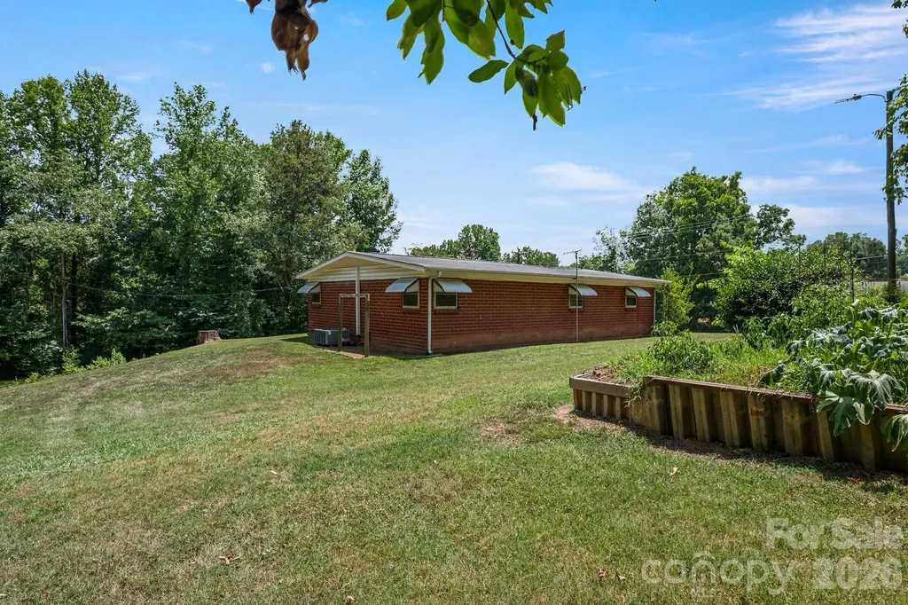 3139 Gastonia Highway Lincolnton NC 28092