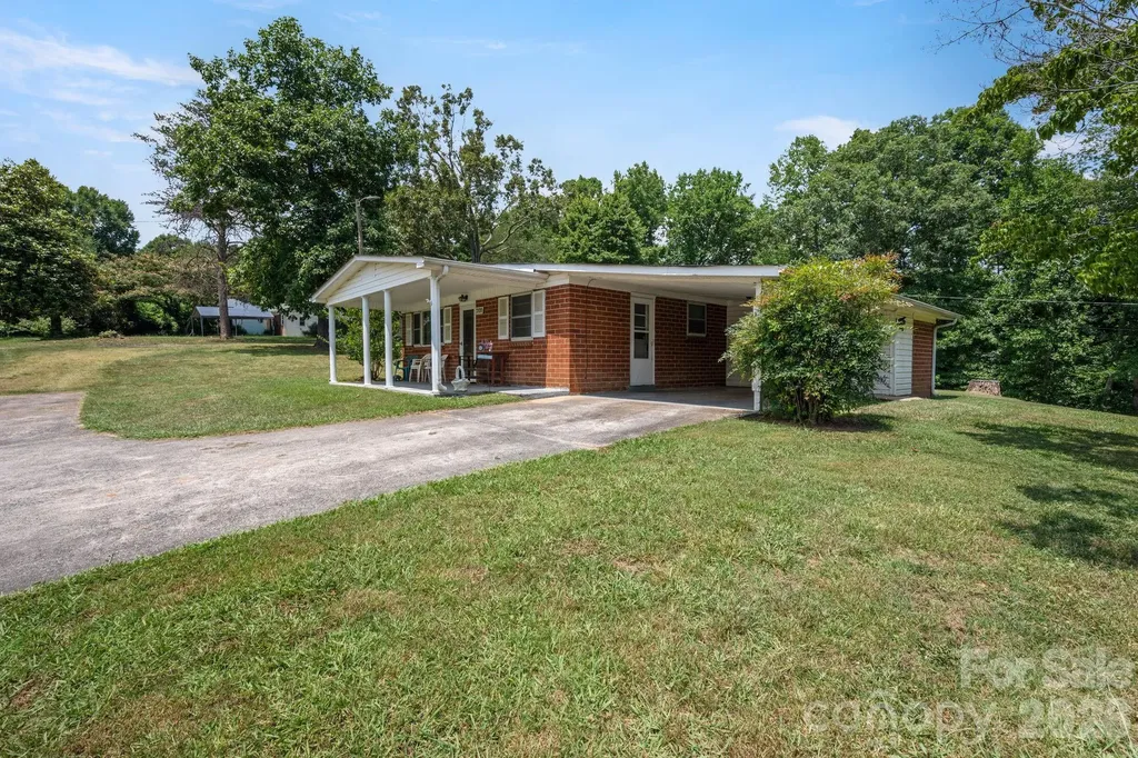 3139 Gastonia Highway Lincolnton NC 28092