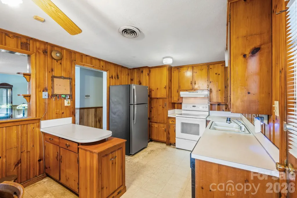 3139 Gastonia Highway Lincolnton NC 28092