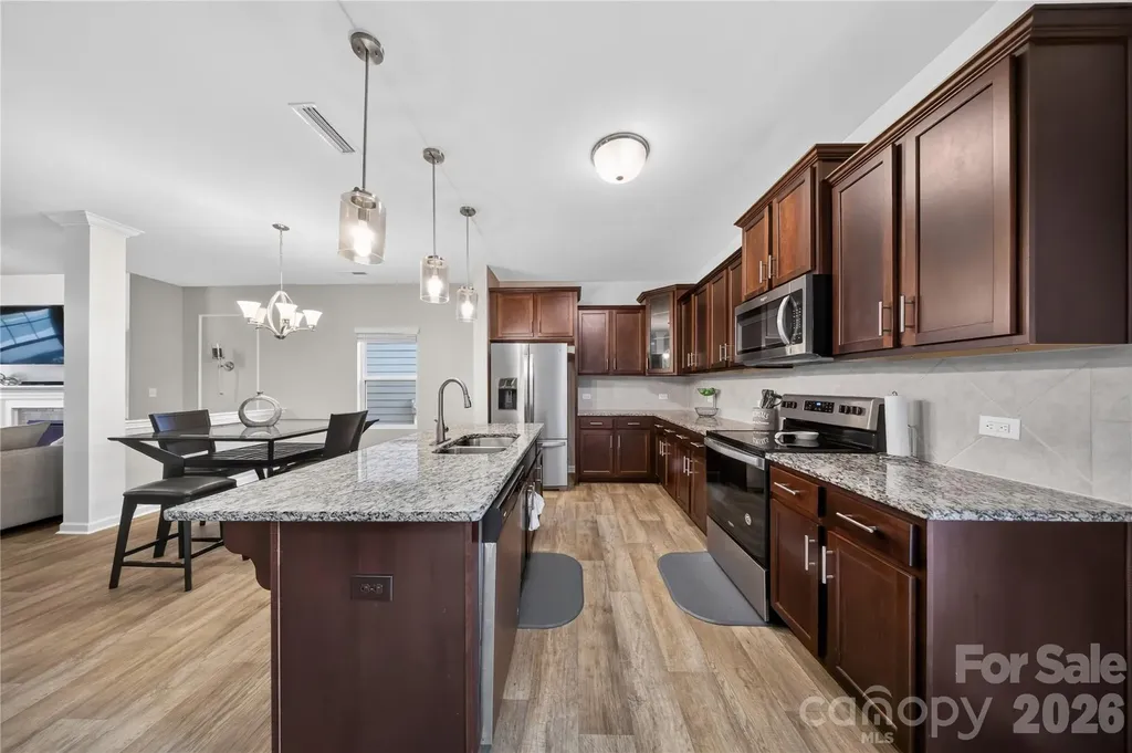 5137 Thomasville Drive Belmont NC 28012