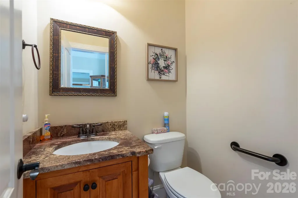 301 Oak Winds Drive Old Fort NC 28762