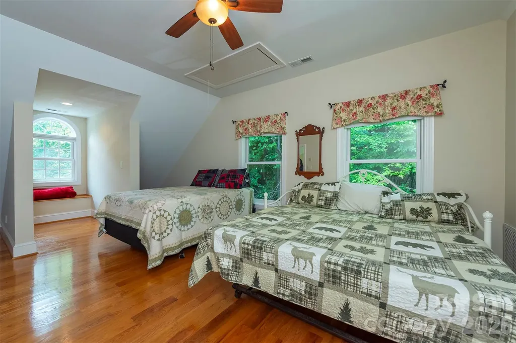 301 Oak Winds Drive Old Fort NC 28762
