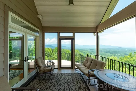 301 Oak Winds Drive Old Fort NC 28762
