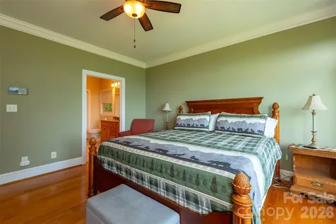 301 Oak Winds Drive Old Fort NC 28762