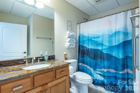 301 Oak Winds Drive Old Fort NC 28762