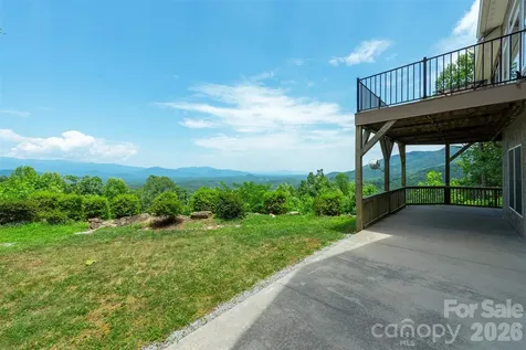 301 Oak Winds Drive Old Fort NC 28762