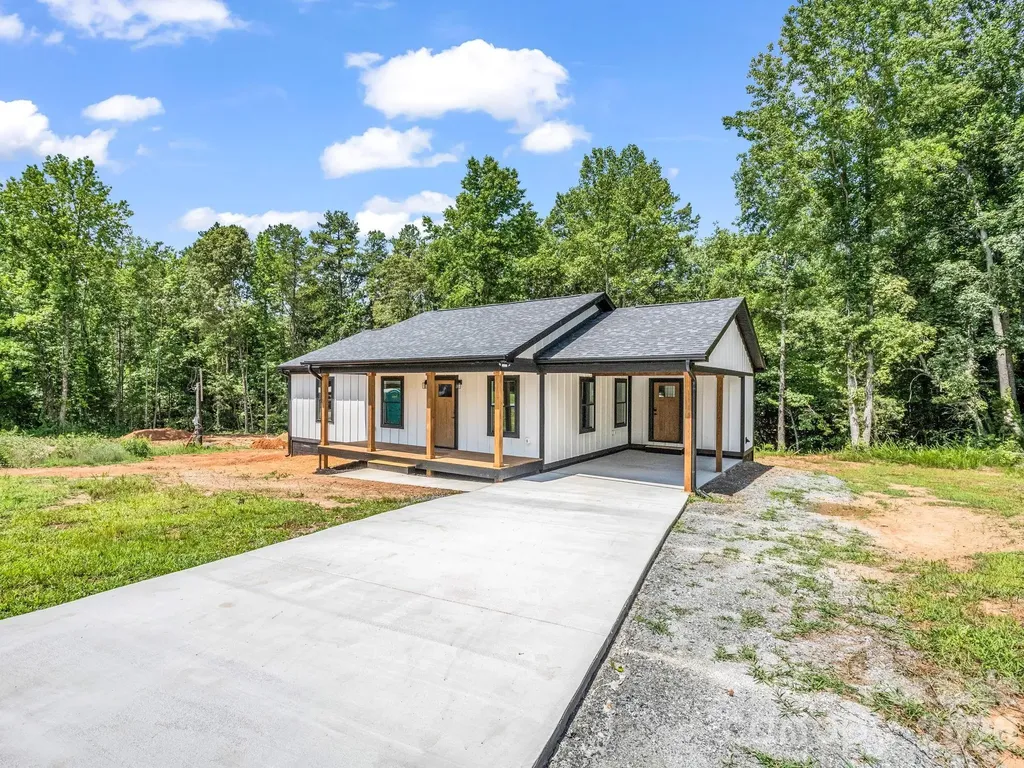314 Maryland Drive Forest City NC 28043