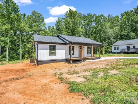 314 Maryland Drive Forest City NC 28043